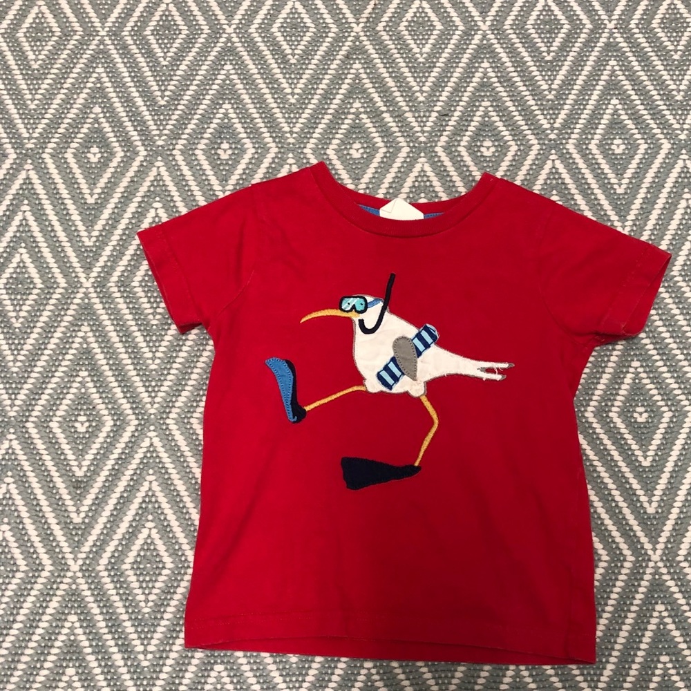 Mini Boden appliqué tee.